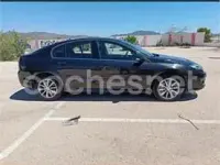 Usado Renault Laguna III Dynamique 130 CV (95 kW) 2012 Negro Berlina