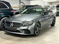 Usado Mercedes C200 160 CV (117 kW) 2020 Gris / plata Berlina