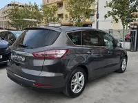 Usado Ford S-MAX Titanium 150 CV (110 kW) 2016 Gris / plata Monovolumen
