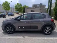 Usado Citroën C3 Feel 83 CV (61 kW) 2022 Gris Utilitario
