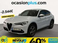 Usado Alfa Romeo Stelvio Sprint 190 CV (139 kW) 2022 Blanco SUV