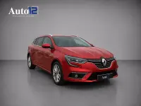 Usado Renault Mégane GrandTour Zen 130 CV (95 kW) 2017 Granate Familiar