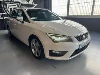 Usado Seat Leon FR 150 CV (110 kW) 2014 Blanco Coupe