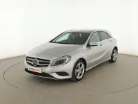 Usado Mercedes A200 Urban 135 CV (99 kW) 2015 Gris Berlina
