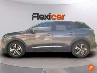 Usado Peugeot 3008 Allure 131 CV (96 kW) 2024 Gris SUV