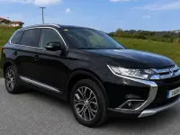 Usado Mitsubishi Outlander Motion 150 CV (110 kW) 2016 Negro SUV