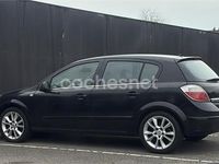 Usado Opel Astra Cosmo 120 CV (88 kW) 2005 Negro Berlina