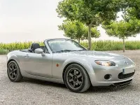 Usado Mazda MX5 Active 126 CV (92 kW) 2007 Gris / plata Descapotable