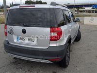 Usado Skoda Yeti Ambition 105 CV (77 kW) 2013 Gris / plata SUV