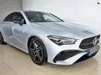Usado Mercedes CLA220 190 CV (139 kW) 2025 Gris / plata Berlina