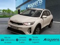 Usado Kia Stonic 101 CV (74 kW) 2025 Blanco SUV