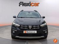 Usado Dacia Sandero Comfort 101 CV (74 kW) 2022 Gris Utilitario