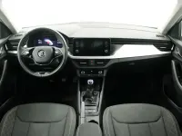 Usado Skoda Kamiq 110 CV (80 kW) 2022 Blanco SUV
