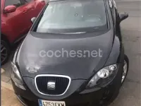 Usado Seat Leon Reference 105 CV (77 kW) 2007 Negro Utilitario