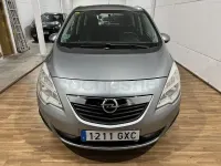 Usado Opel Meriva Cosmo 140 CV (102 kW) 2010 Gris / plata Monovolumen