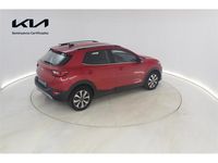 Usado Kia Stonic 100 CV (73 kW) 2024 Rojo SUV