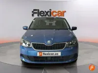 Usado Skoda Fabia Active 75 CV (55 kW) 2018 Azul Berlina