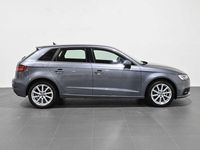 Usado Audi A3 Sportback Design 116 CV (85 kW) 2019 Gris Utilitario