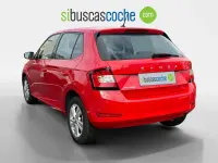 Usado Skoda Fabia Ambition 95 CV (69 kW) 2021 Rojo Utilitario