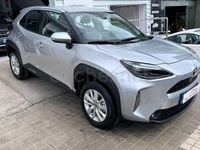 Usado Toyota Yaris Cross Active 116 CV (85 kW) 2024 Gris / plata SUV