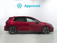 Usado VW Golf VIII GTI 265 CV (194 kW) 2025 Rojo Berlina