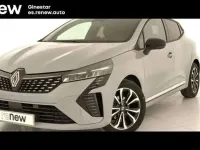 Usado Renault Clio Techno 101 CV (74 kW) 2025 Gris Utilitario