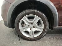 Usado Dacia Sandero Stepway Ambiance 90 CV (66 kW) 2017 Marrón Berlina