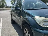 Usado Toyota RAV4 Luna 125 CV (91 kW) 2003 Verde SUV
