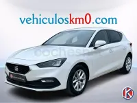 Usado Seat Leon Style 110 CV (80 kW) 2021 Blanco Berlina