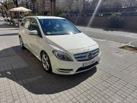 Usado Mercedes B200 140 CV (102 kW) 2012 Blanco Monovolumen