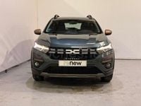 Usado Dacia Sandero Extreme 101 CV (74 kW) 2025 Verde Berlina