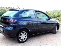 Usado Seat Ibiza Reference 100 CV (73 kW) 2006 Negro Utilitario
