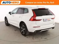 Usado Volvo XC60 R-Design 393 CV (289 kW) 2019 Blanco SUV