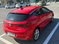 Usado Opel Astra Selective 125 CV (91 kW) 2018 Rojo Berlina
