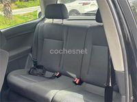 Usado VW Polo Highline 75 CV (55 kW) 2004 Negro Utilitario