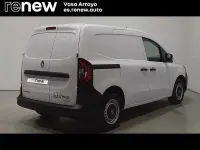 Usado Renault Kangoo 88 kW (120 CV) 2023 Blanco Monovolumen