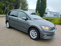 Usado VW Touran Advance 116 CV (85 kW) 2018 Gris Monovolumen