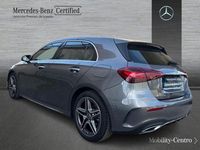 Usado Mercedes A180 116 CV (85 kW) 2024 Gris montaña Utilitario