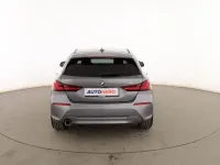 Usado BMW 118 Comfort Edition 136 CV (100 kW) 2022 Gris Berlina