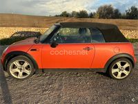 Usado Mini One Cabriolet 90 CV (66 kW) 2005 Naranja Descapotable
