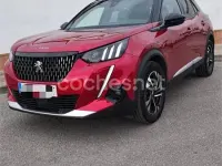 Usado Peugeot 2008 GT 130 CV (95 kW) 2021 Rojo SUV