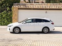 Begagnad Hyundai i30 120 HK (88 kW) 2018 Vit Kombi