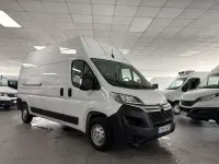 Usado Citroën Jumper 140 CV (102 kW) 2023 Blanco Monovolumen