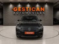 Usado VW Tiguan R-line 245 CV (180 kW) 2022 Negro SUV