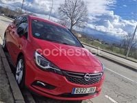 Usado Opel Astra Excellence 125 CV (91 kW) 2016 Rojo Berlina