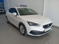 Usado Seat Leon Style 116 CV (85 kW) 2025 Blanco Berlina