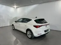 Usado Seat Leon Style 115 CV (84 kW) 2021 Blanco Berlina