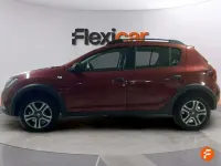Käytetty Dacia Sandero Stepway 90 HP (66 kW) 2020 Punainen Sedan