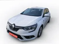 Usado Renault Mégane R.S. 115 CV (84 kW) 2020 Blanco Berlina