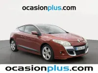 Usado Renault Mégane III Dynamique 105 CV (77 kW) 2009 Naranja Berlina